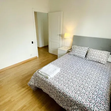 Piso Centrico En Apartment *