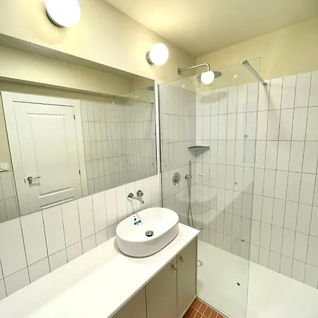 Piso Centrico En Apartment