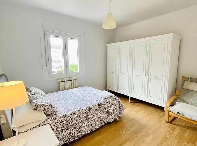 Piso Centrico En Apartamento