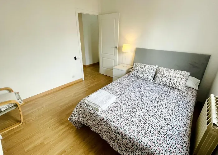 Piso Centrico En Apartamento *